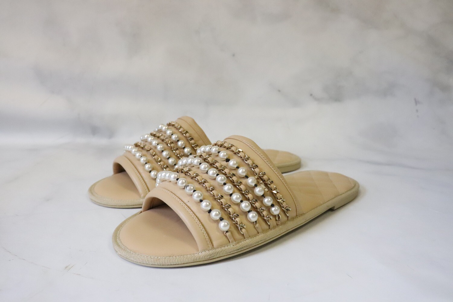 Chanel Slides Pearl Beige Size Medium, Preowned in Box