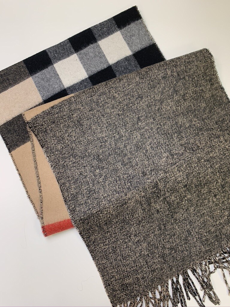 Burberry Scarf, Like New with Tag