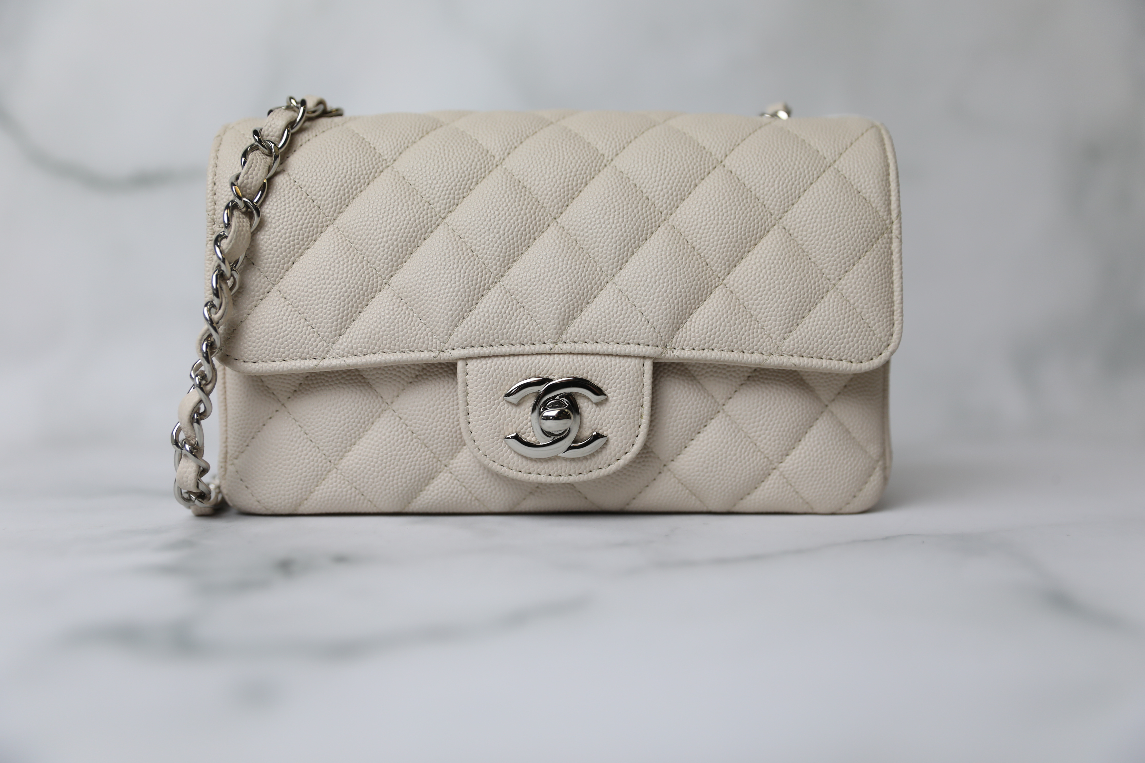 Beige Chanel Reissue Caviar Chain Tote Bag – Designer Revival