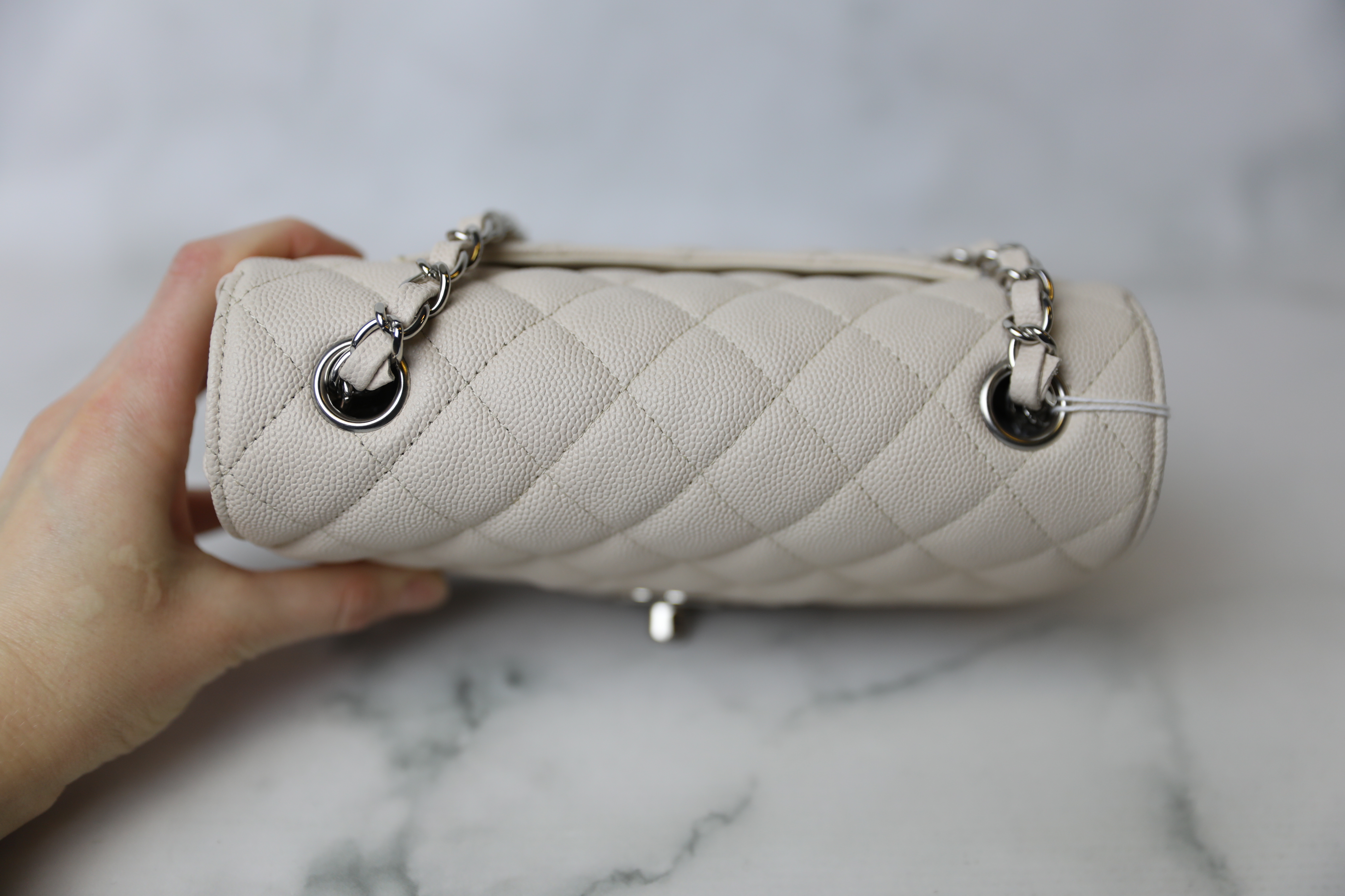 Beige Chanel Reissue Caviar Chain Tote Bag – Designer Revival