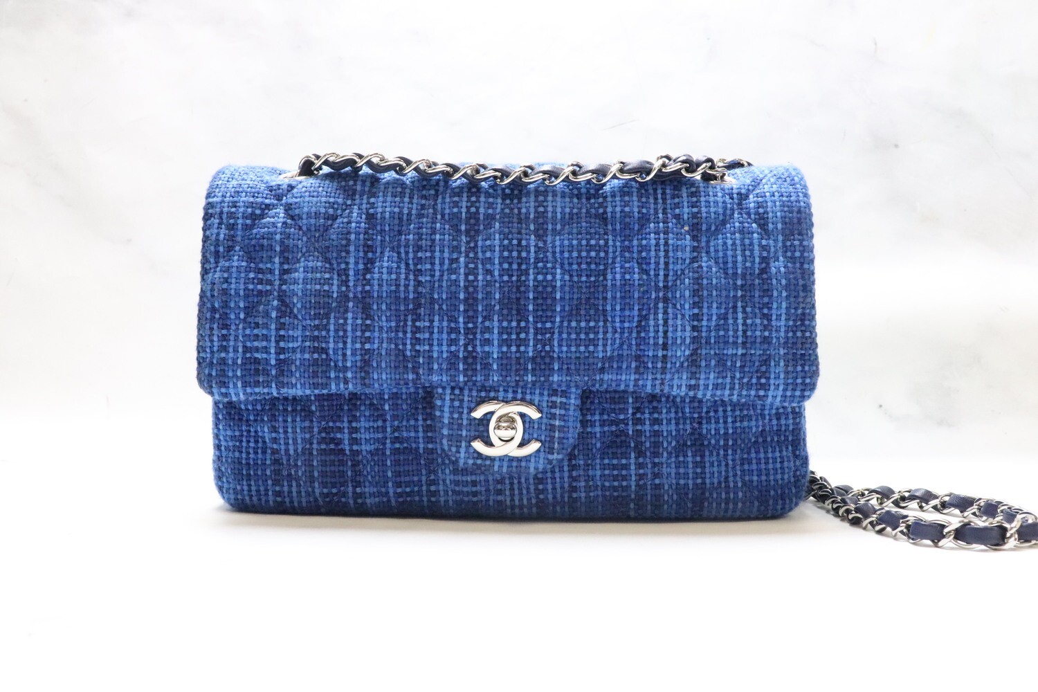 Chanel Small Goatskin Quilted Chic Pearls Flap Bag For Sale at 1stDibs