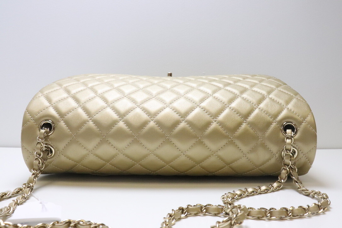 chanel xl travel bag