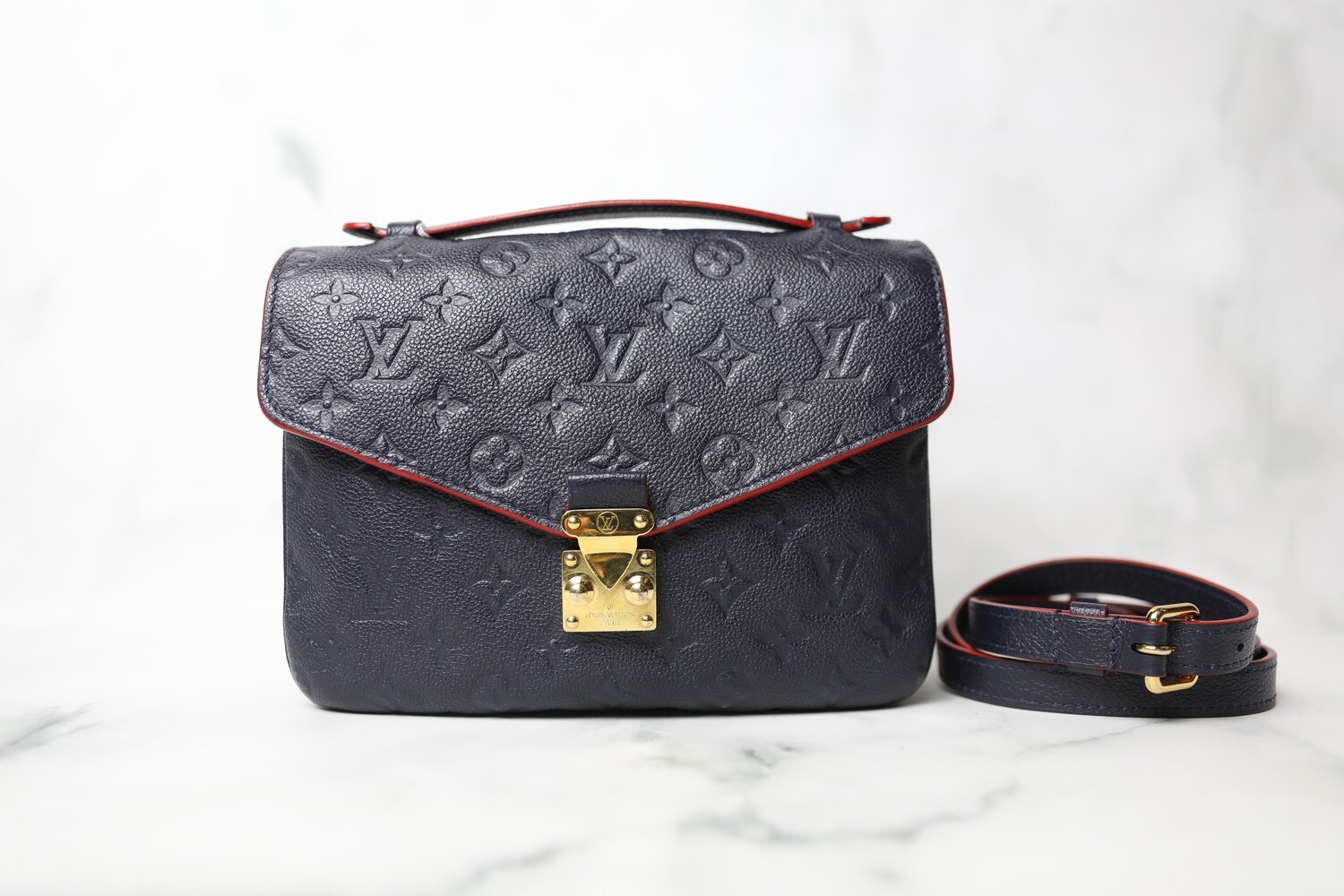 Louis Vuitton Metis, Marine Rouge Empreinte, Preowned In Dustbag WA001