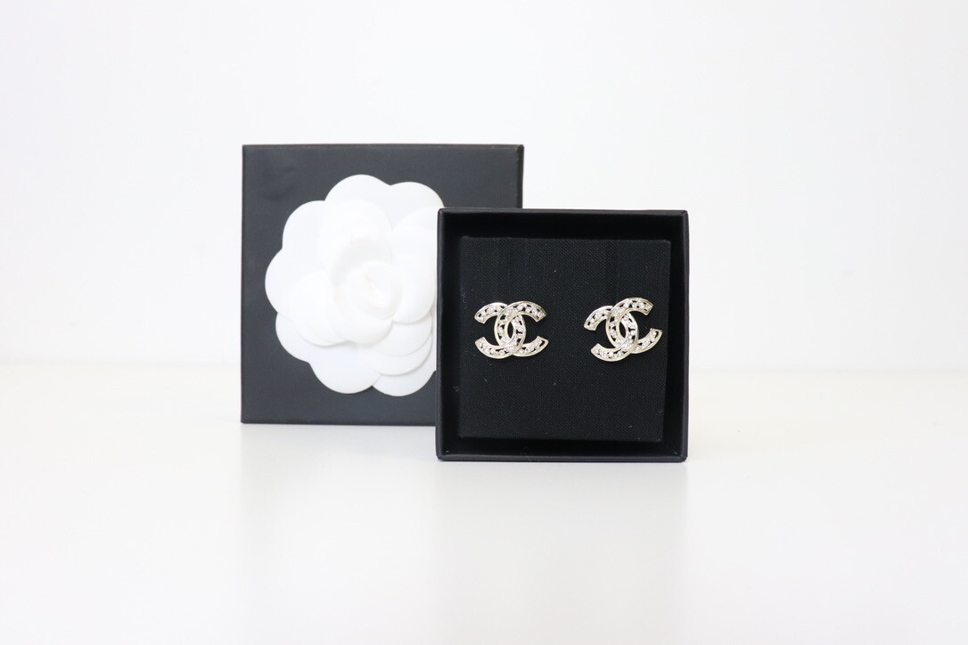 Chanel Earrings Studs Outline with Crystal, New in Box