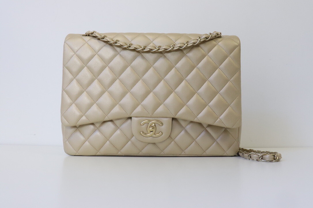 Chanel Classic Maxi Double Flap Champagne Lambskin Leather, Antique Gold Hardware, Preowned in Dustbag