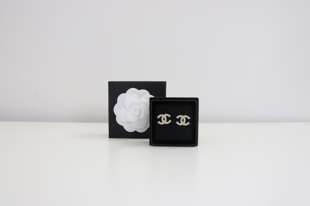 Chanel Earrings Pearl Inlay Studs, New in Box WA001