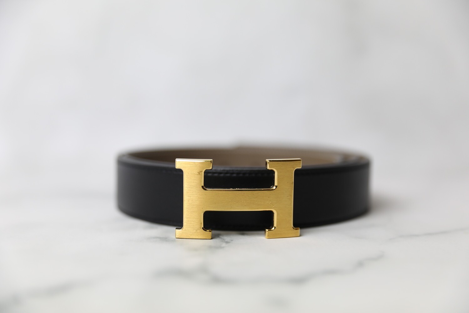 Hermes Reversible Belt, Black and Taupe, Preowned in Box WA001