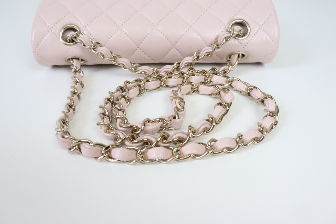 Túi Xách Chanel Classic Hông nhũ Khoá Vàng Size 25.5 556-1