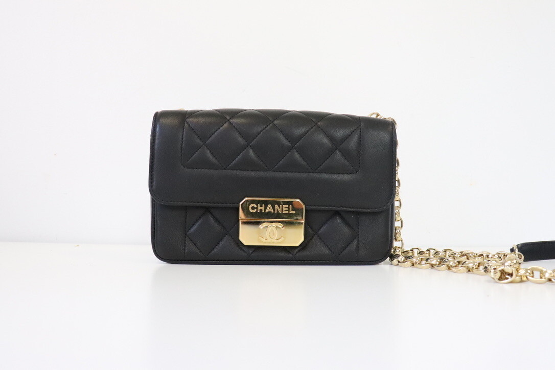 Chanel Chic with Me Mini Black Lambskin Leather, Gold Hardware, Preowned in Dustbag WA001