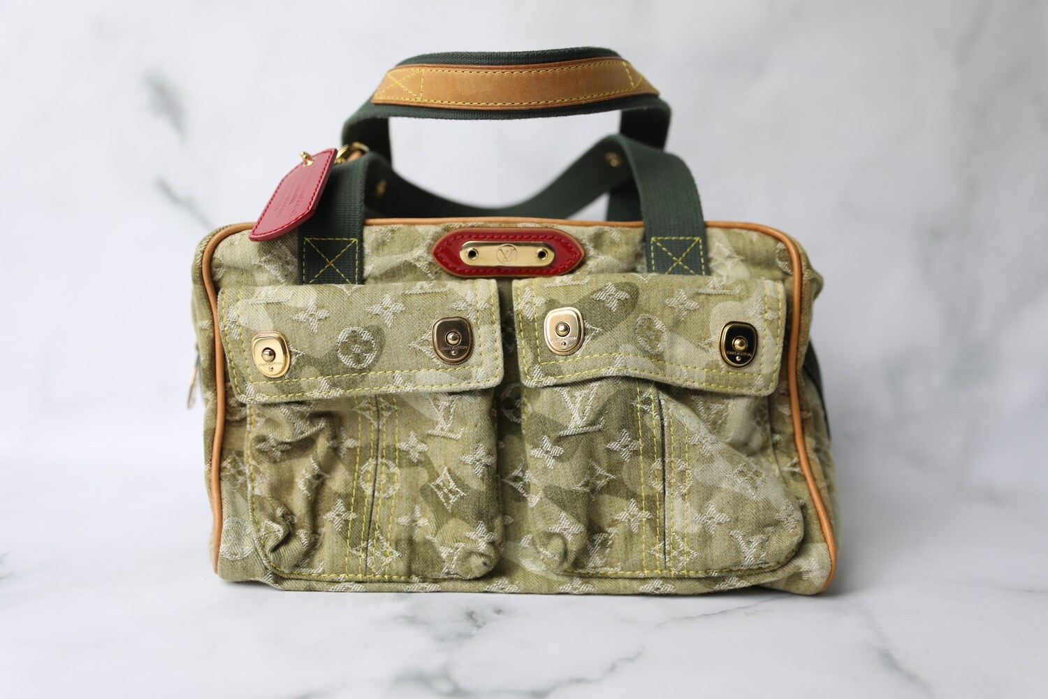 Louis Vuitton, Jasmine Bag, Camo Canvas, Preowned in Dustbag WA001