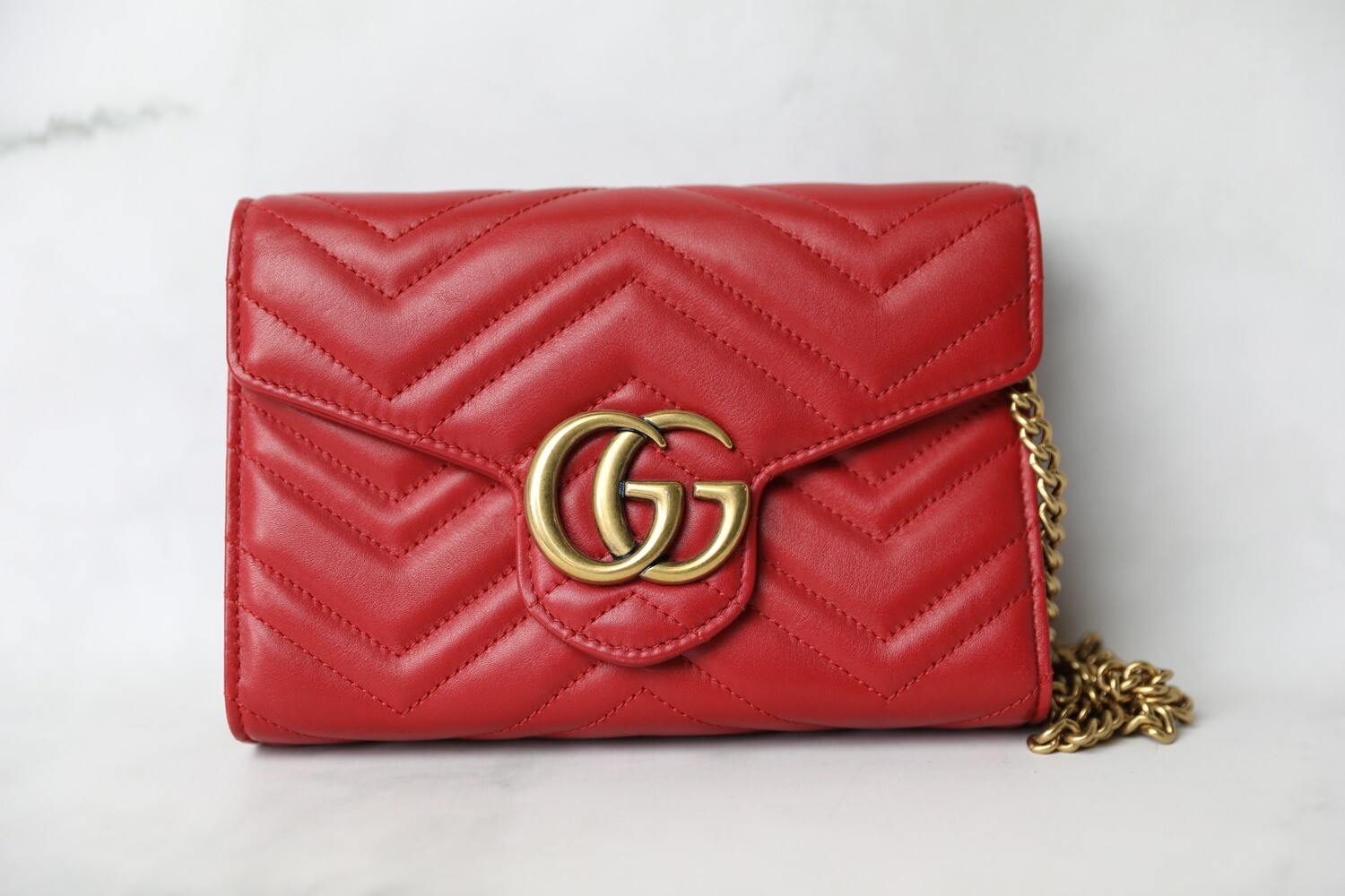 Gucci Marmont Wallet on Chain, Red, Preowned no Dustbag WA001
