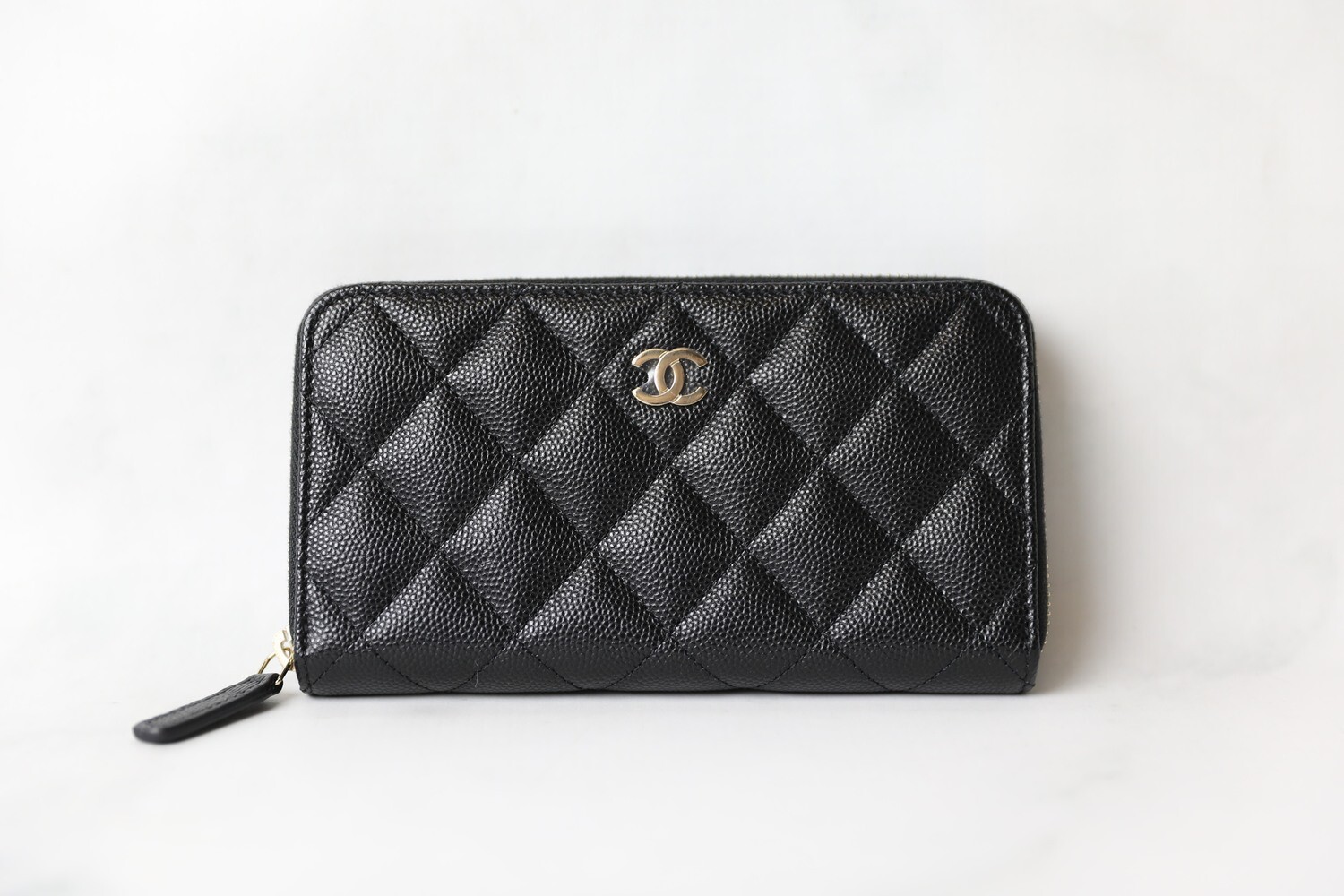 Chanel Wallet on Chain, Pink Caviar with Gold Hardware and Textured CC, New  in Box WA001 - Julia Rose Boston