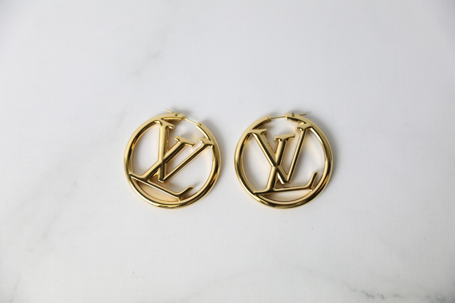 Louis Vuitton Hoop Earrings, Gold-Tone, Preowned in Box WA001