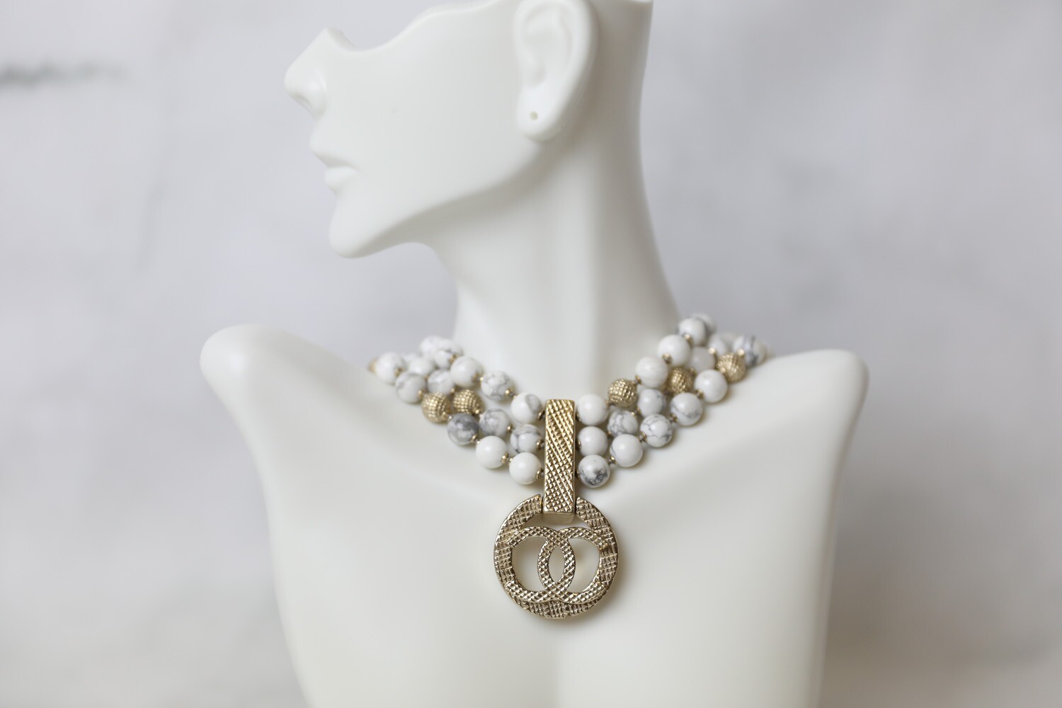 Chanel Marble Choker Necklace, New in Box WA001