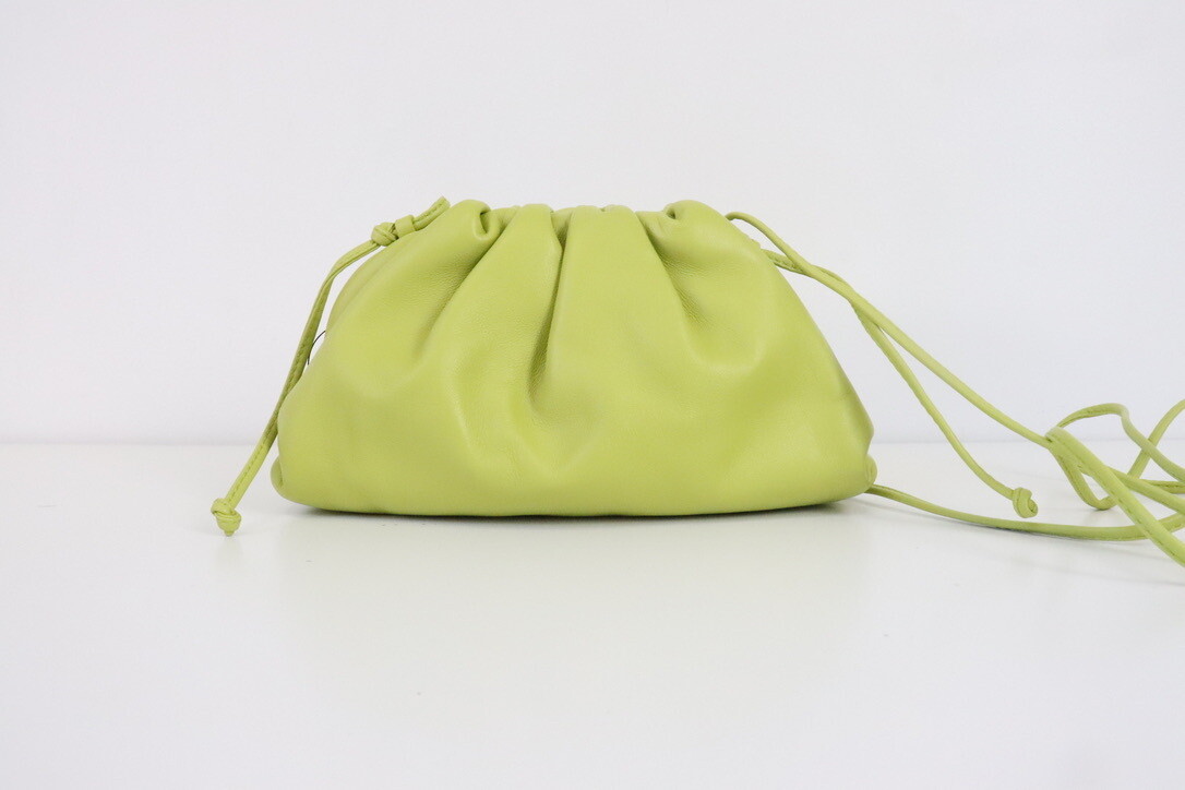 Bottega Pouch 20 Lime Green, New in Dustbag