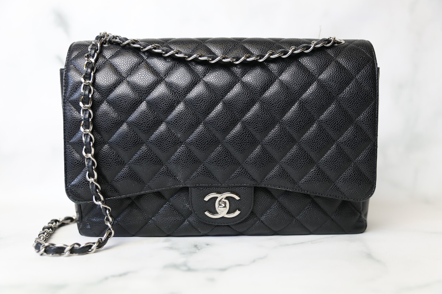 Chanel Classic Maxi, Black Caviar with Silver Hardware, Preowned no Dustbag WA001