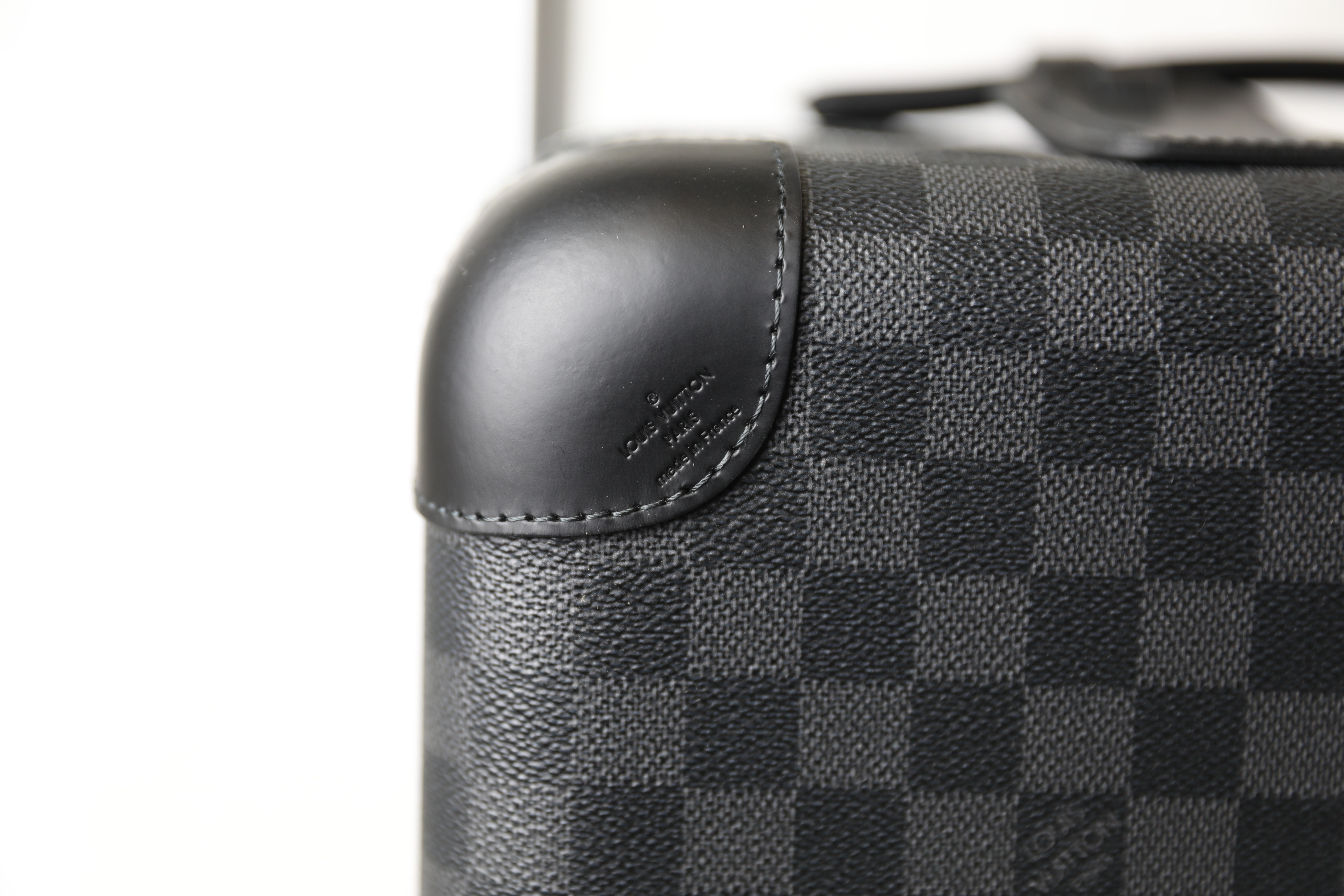 Louis Vuitton Horizon 50 Carry On – The Luxury Exchange PDX
