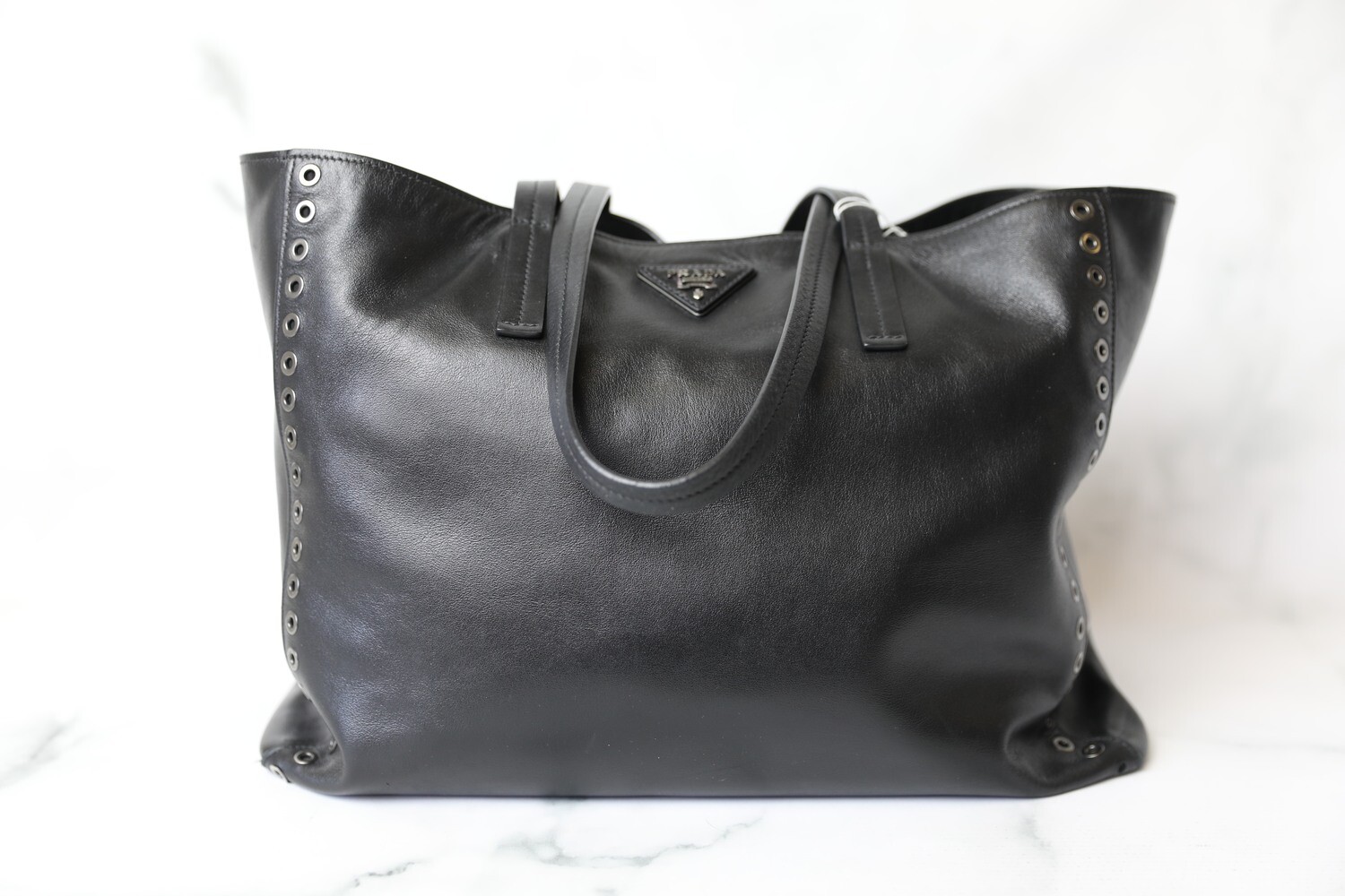Prada Grommet Tote, Black, Preowned no Dustbag WA001