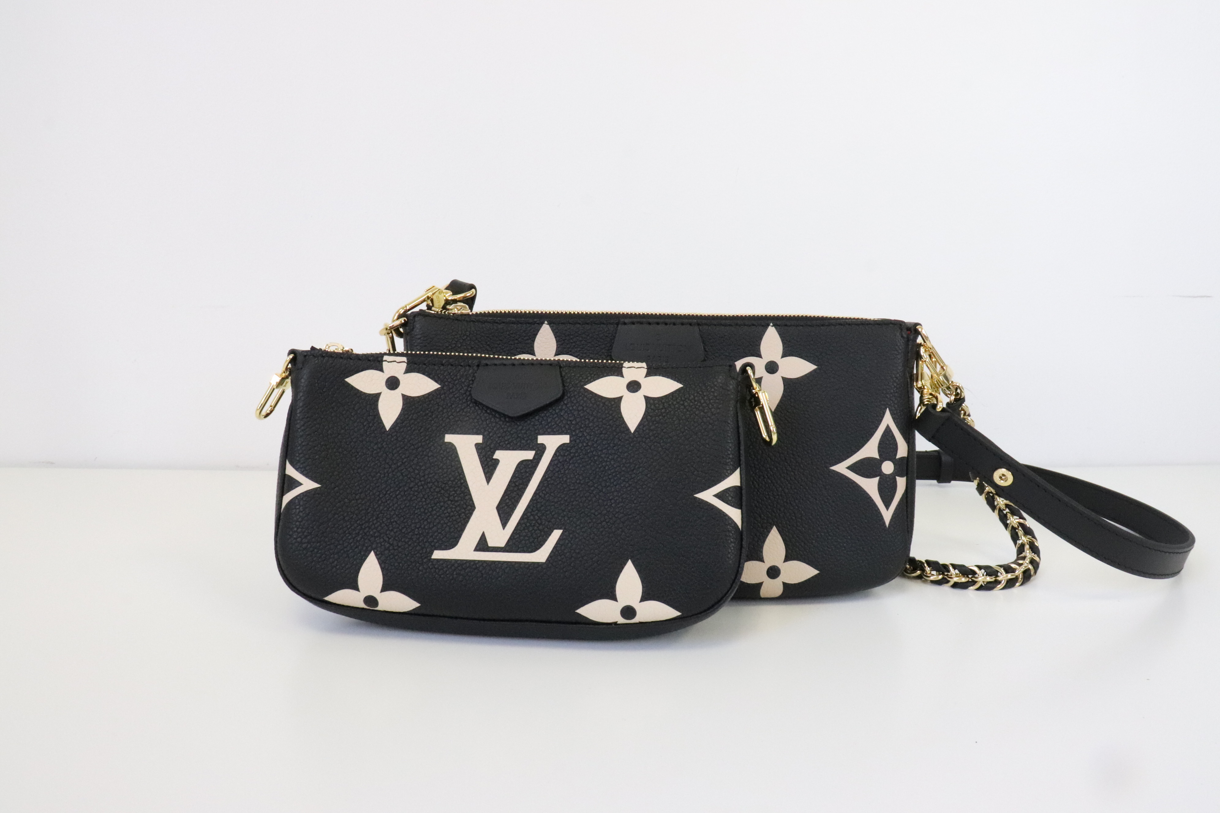 Louis Vuitton Empreinte Multi Pochette - Why I exchanged my bag, What  fits?