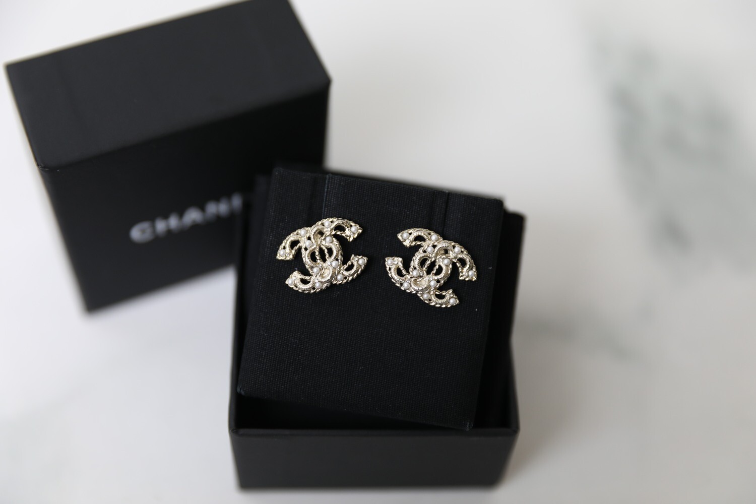 Chanel Pearl with Twists CC Stud Earrings, New in Box WA001