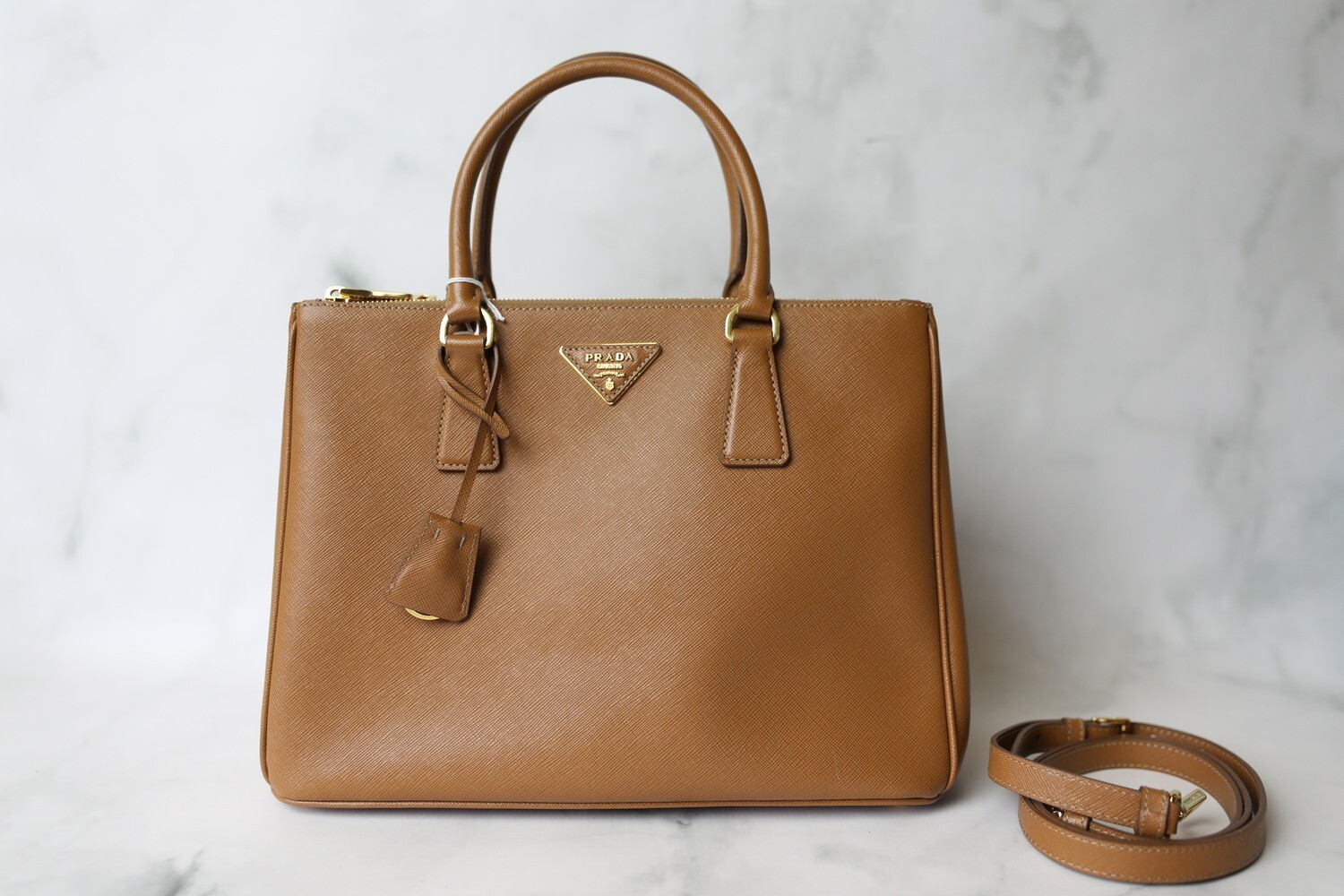 Prada Galleria Tote, Tan Saffiano, Preowned in Dustbag WA001
