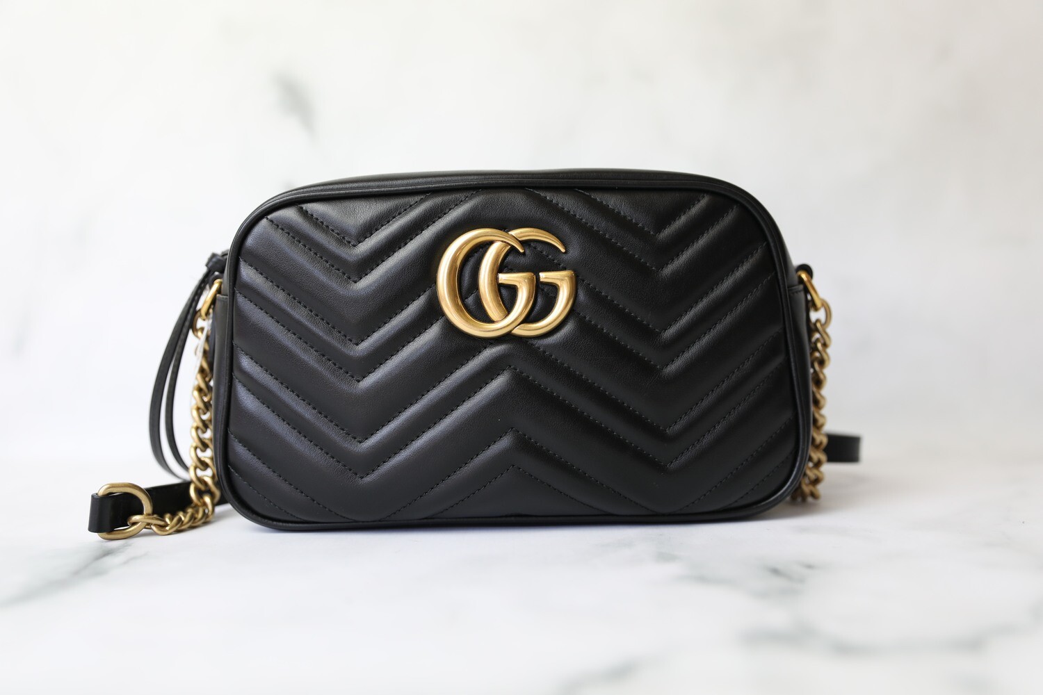 Gucci Marmont Camera Bag, Black, Preowned in Dustbag WA001