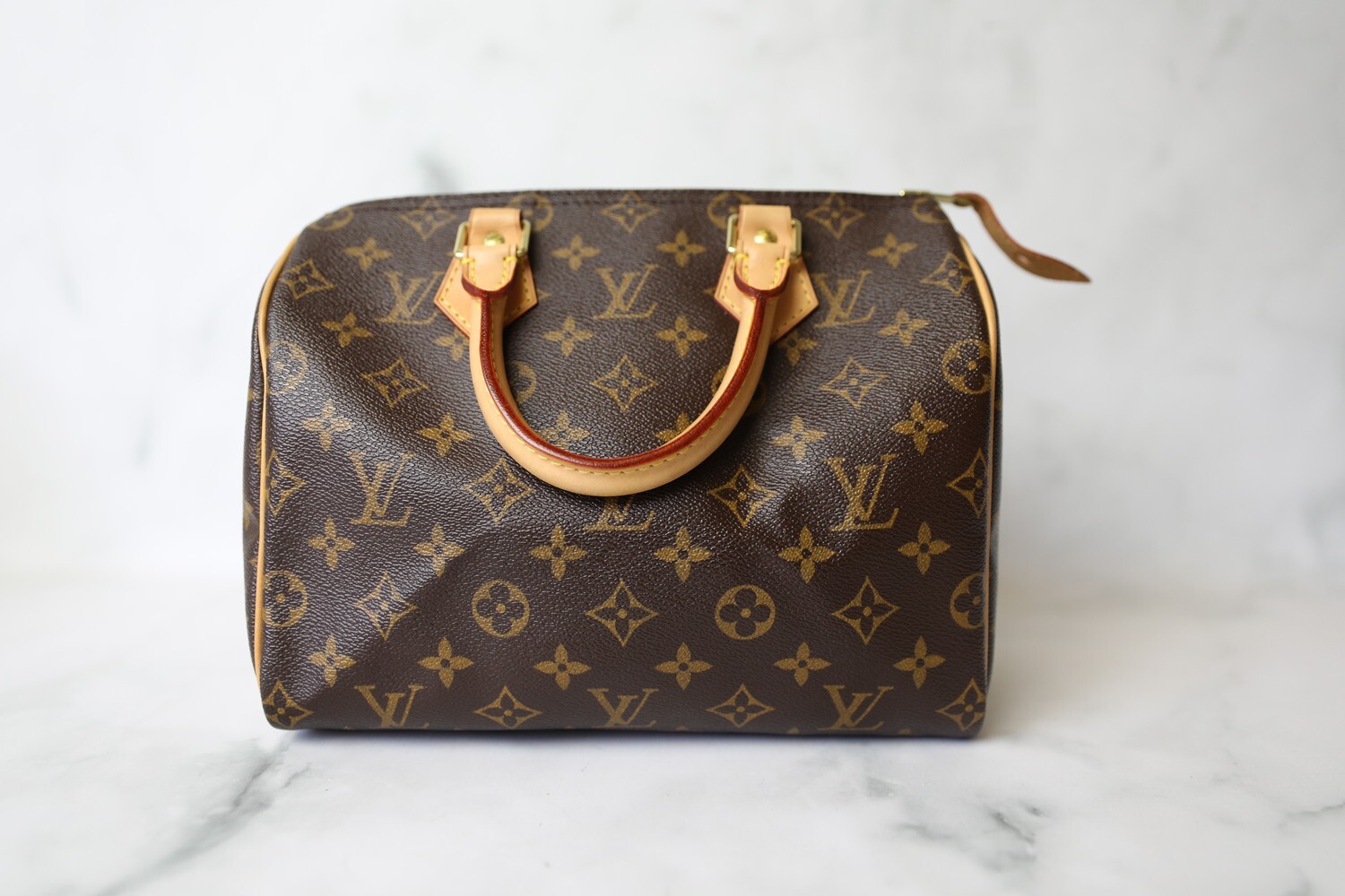 Louis Vuitton Speedy 25, Monogram, Preowned in Dustbag WA001