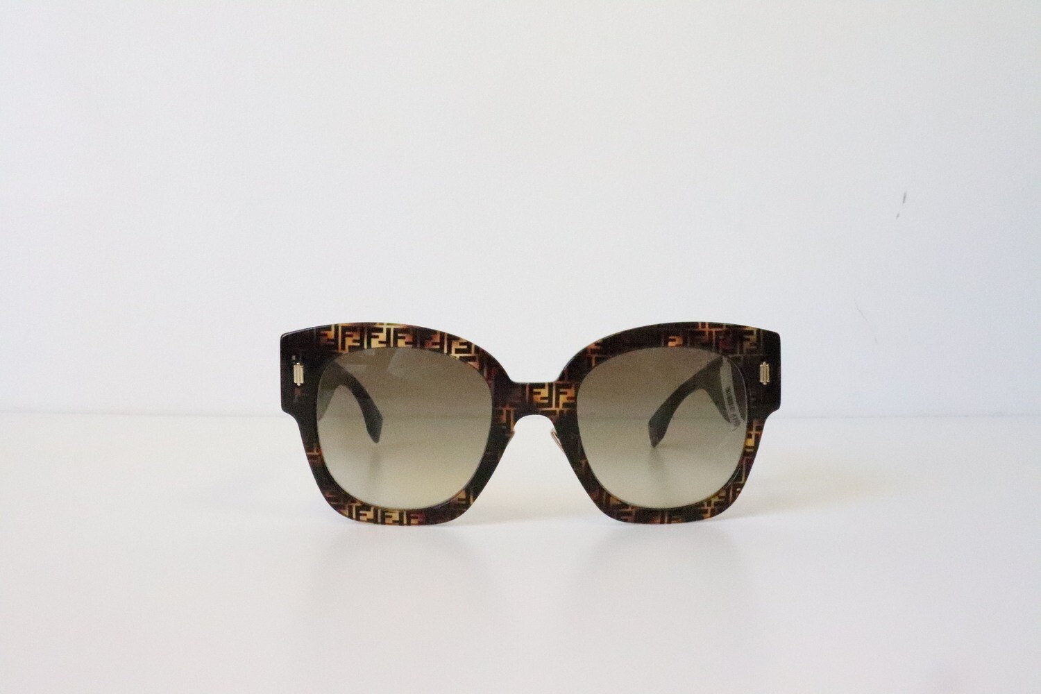 Fendi Sunglasses, New in Dustbag