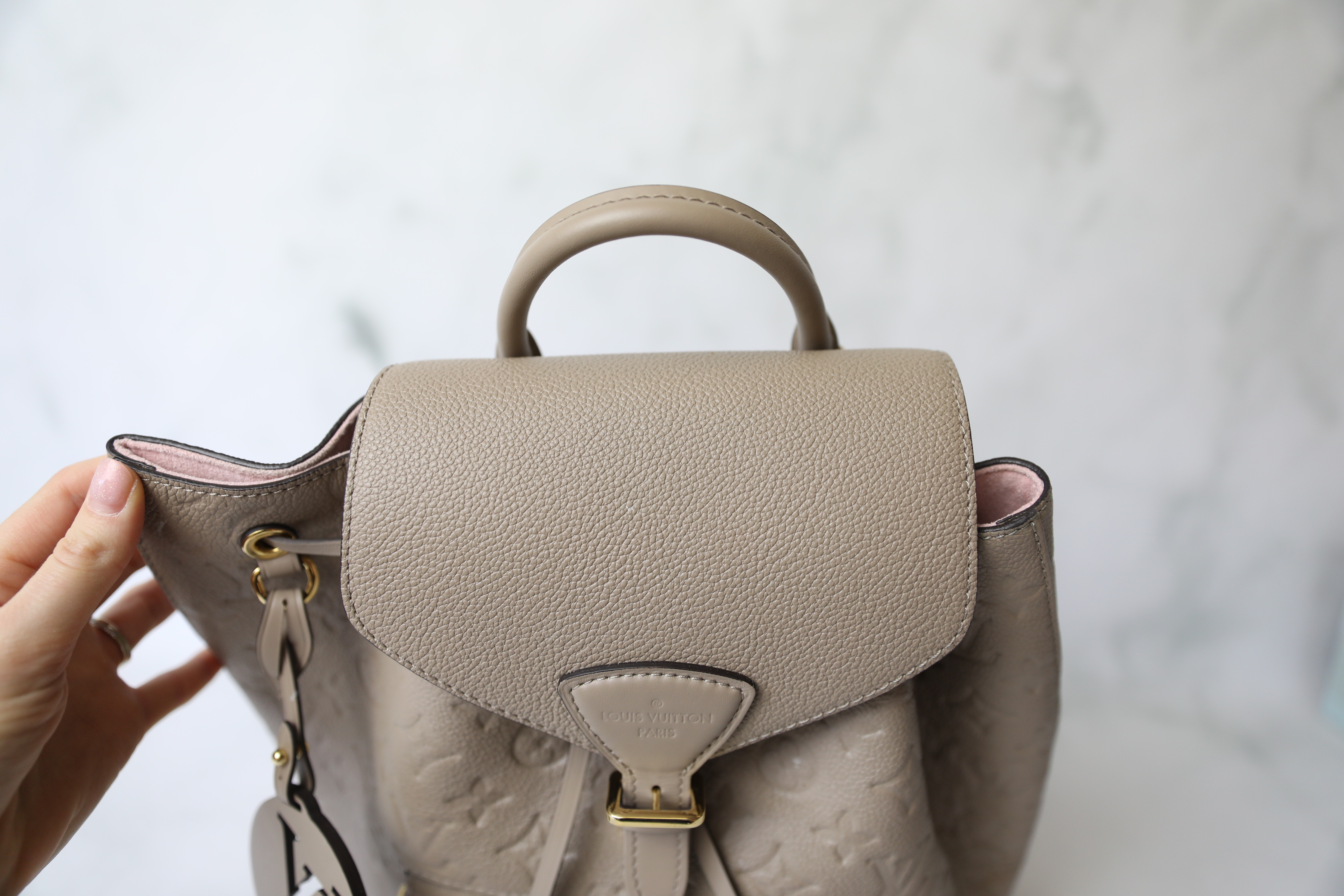 Louis Vuitton Montsouris Empreinte Backpack//Features//What fits