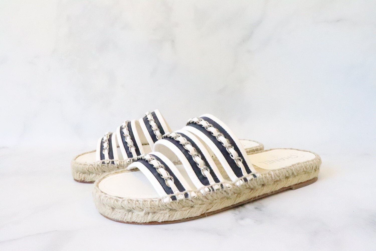 Chanel Shoes Espadrille Sandals 20P Navy White with Chain, New in Box, Size 38 MA001