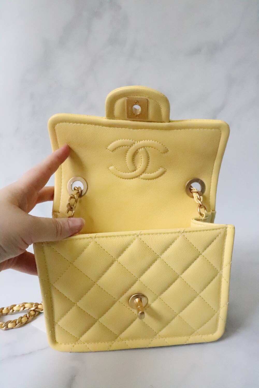 Chanel sweet classic hotsell