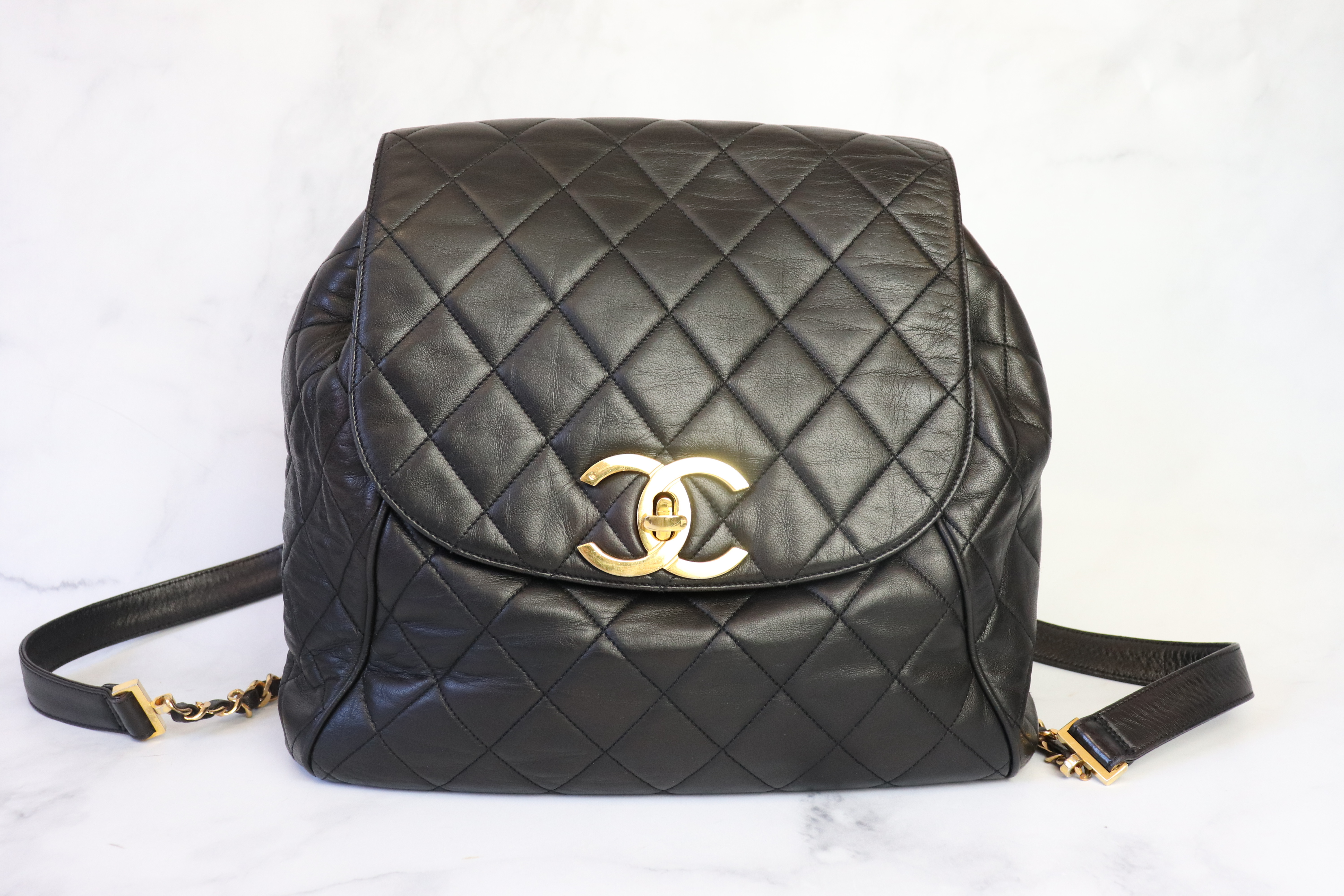 Chanel Filigree Backpack Medium, Beige and Black Caviar with Gold Hardware,  Preowned No Dustbag WA001 - Julia Rose Boston