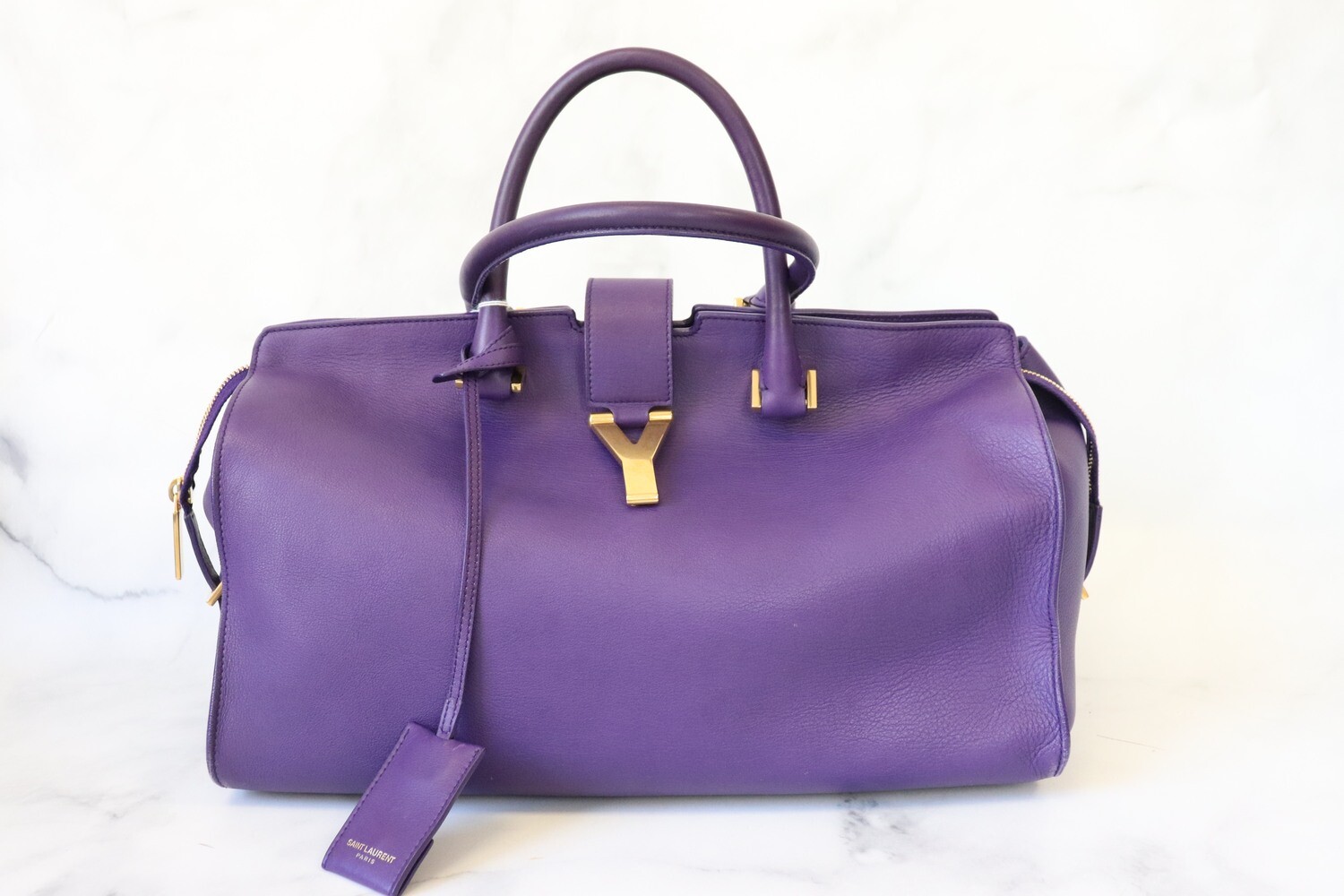 Saint Laurent Cabas Purple Tote Bag, Preowned in Dustbag