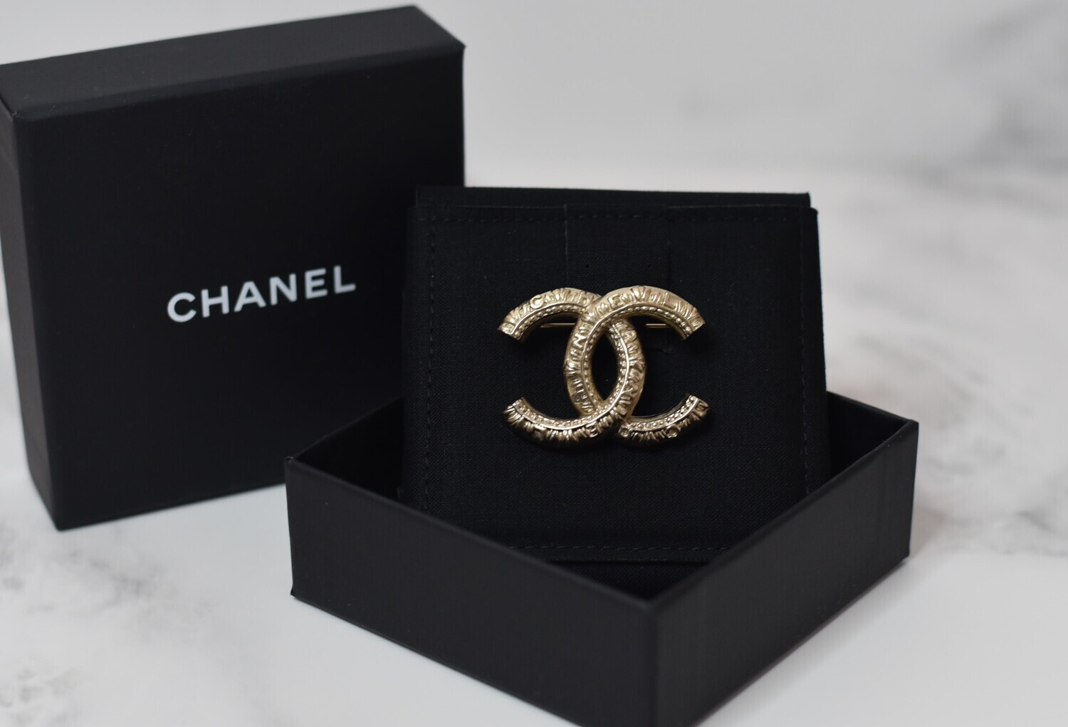 Chanel Textured CC Brooch (No Stone), New in Box