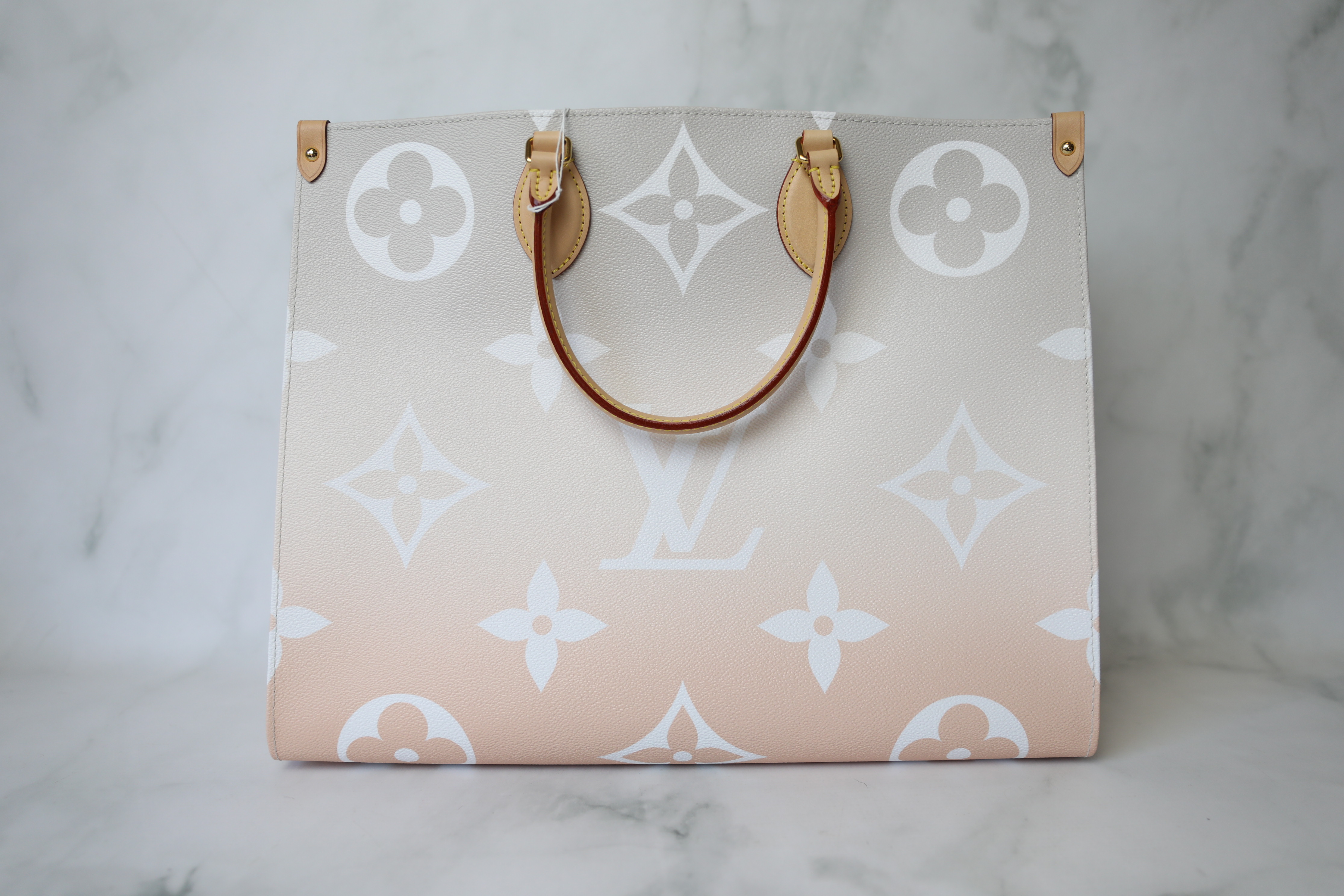 Louis Vuitton By The Pool On the Go GM, Mist Beige Ombre, New in Box WA001