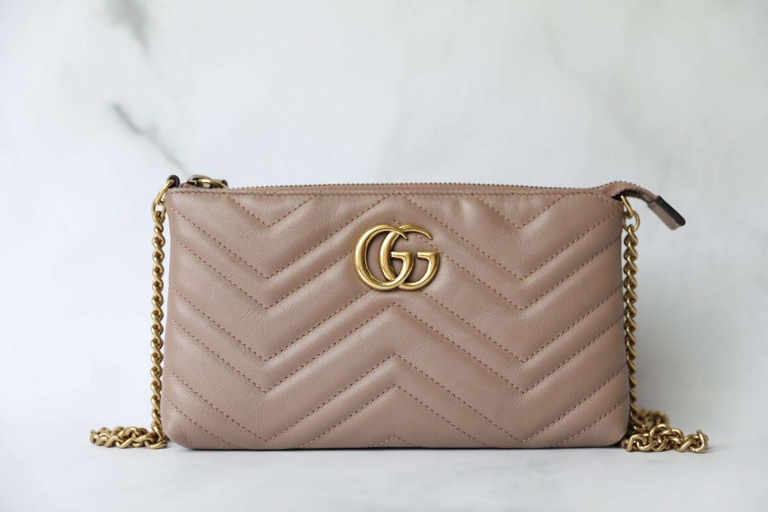 Gucci Marmont Pouch with Chain, Beige, Preowned in Box WA001