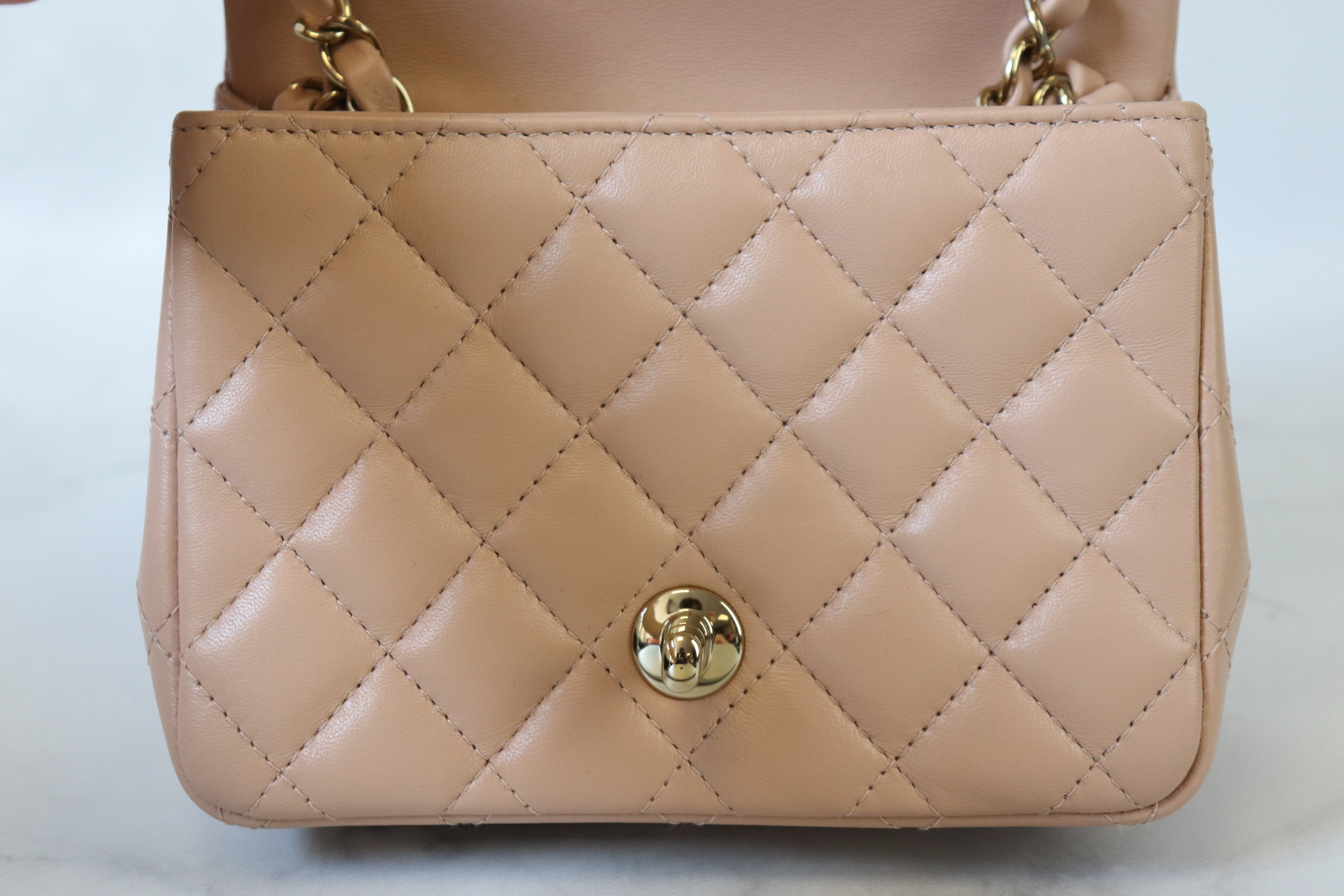 Chanel Beige Lambskin Border Flap Mini Q6B0Q01II9000