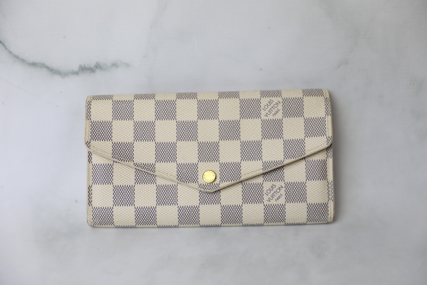 Louis Vuitton Sarah Wallet, Azur, Preowned in Box WA001