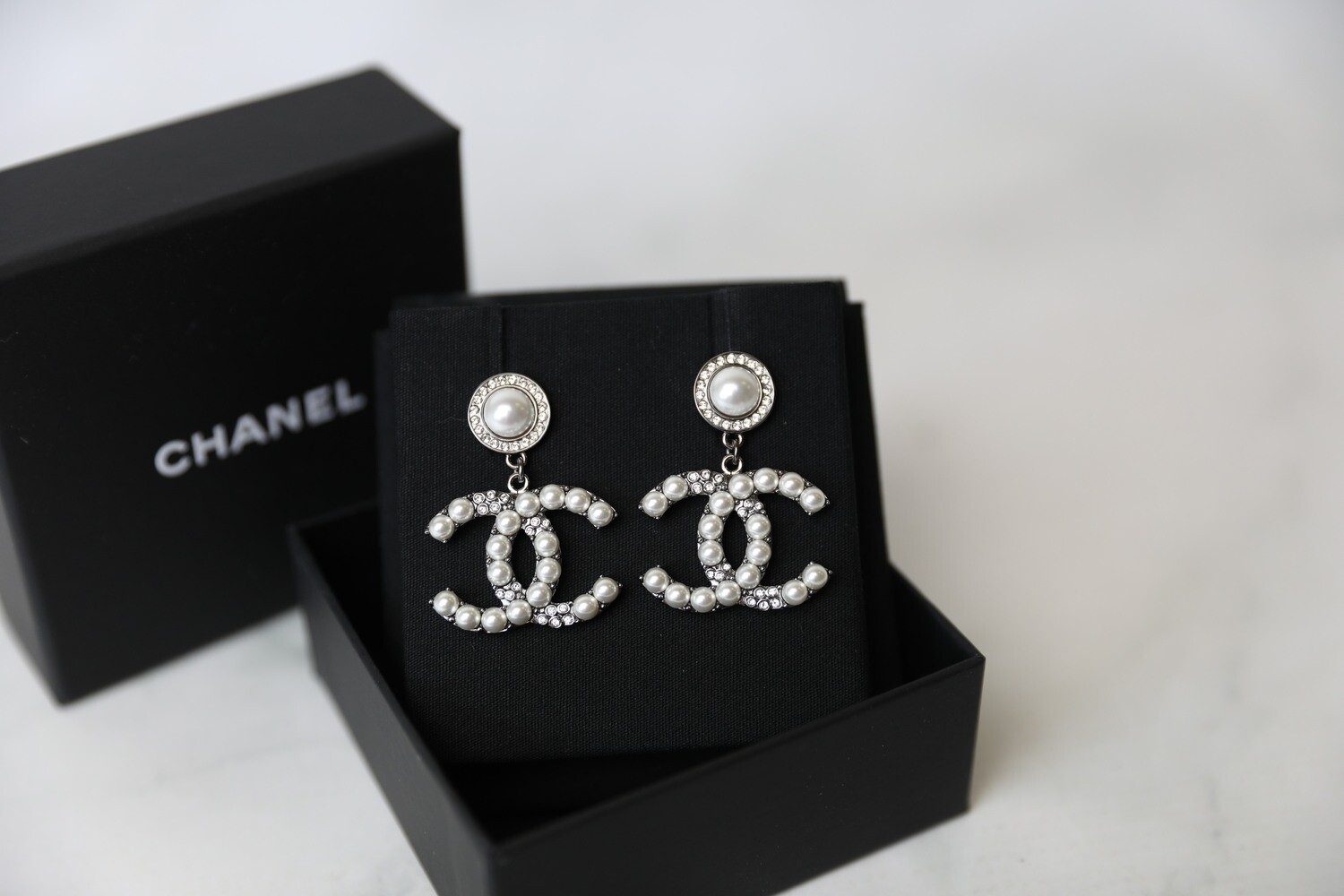 Chanel Earrings Drop CC Pearl and Crystal, New in Box WA001
