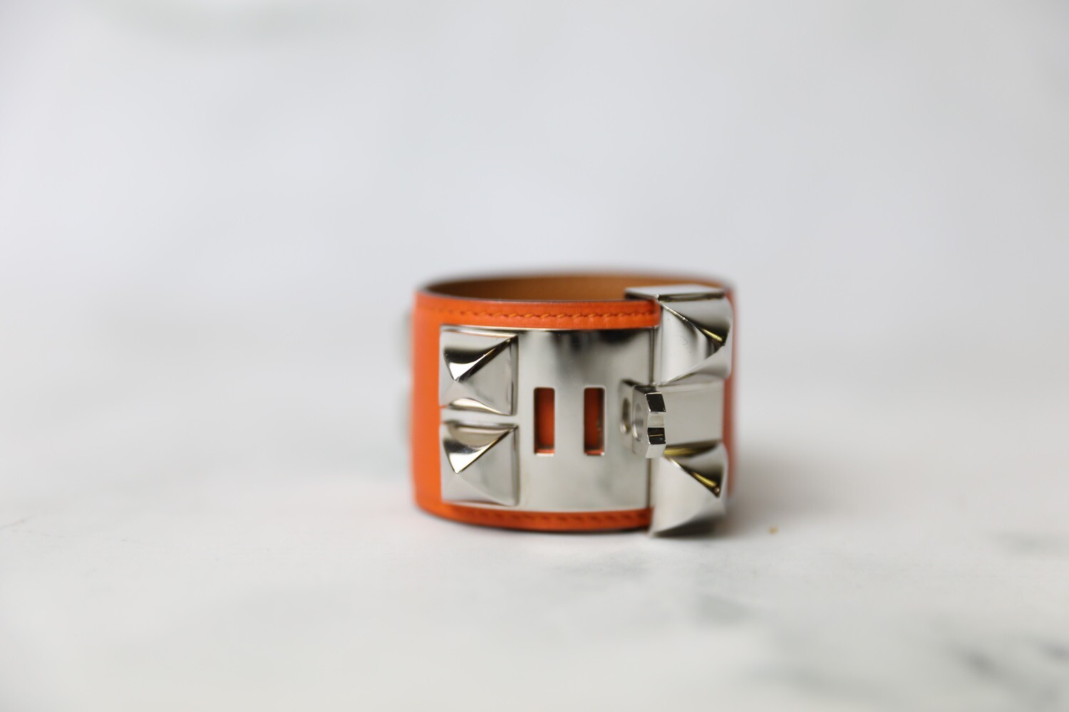 Hermes Collier de Chien Bracelet, Orange with Palladium, Preowned in Dustbag WA001