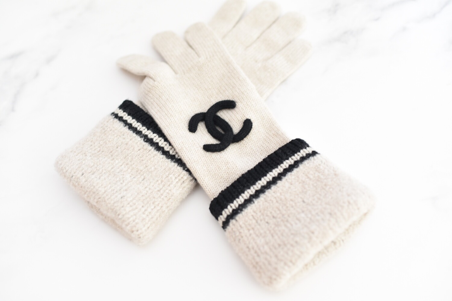 Chanel Cashmere Blend Gloves, Beige and White, New without Box