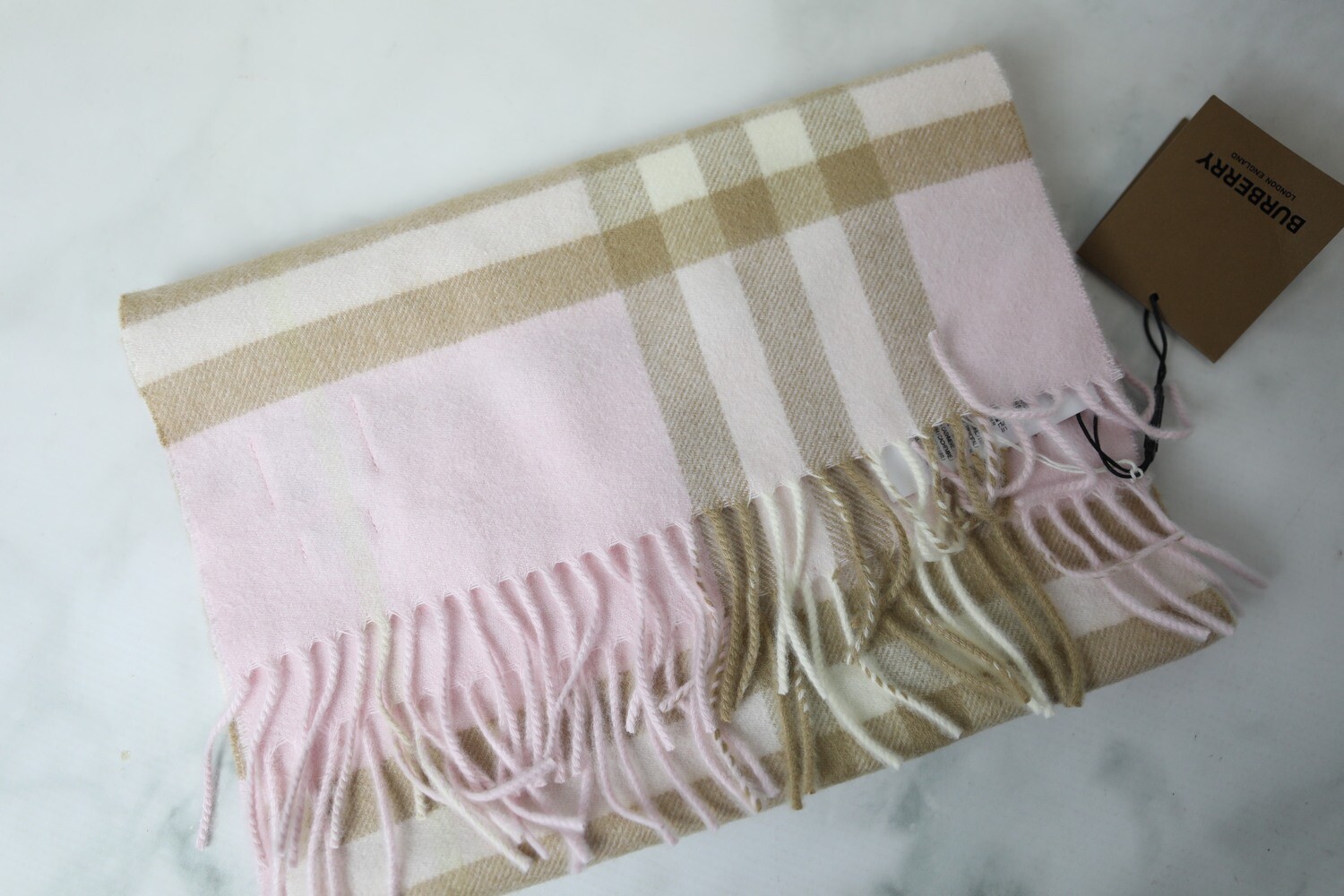 Burberry Scarf, Pink and Beige Cashmere, New with Tag WA001