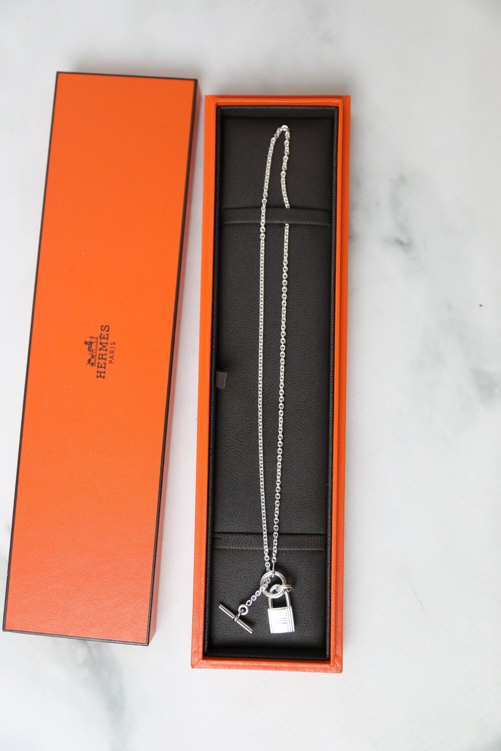 Hermes Kelly Lock Necklace, Silver, New in Box WA001