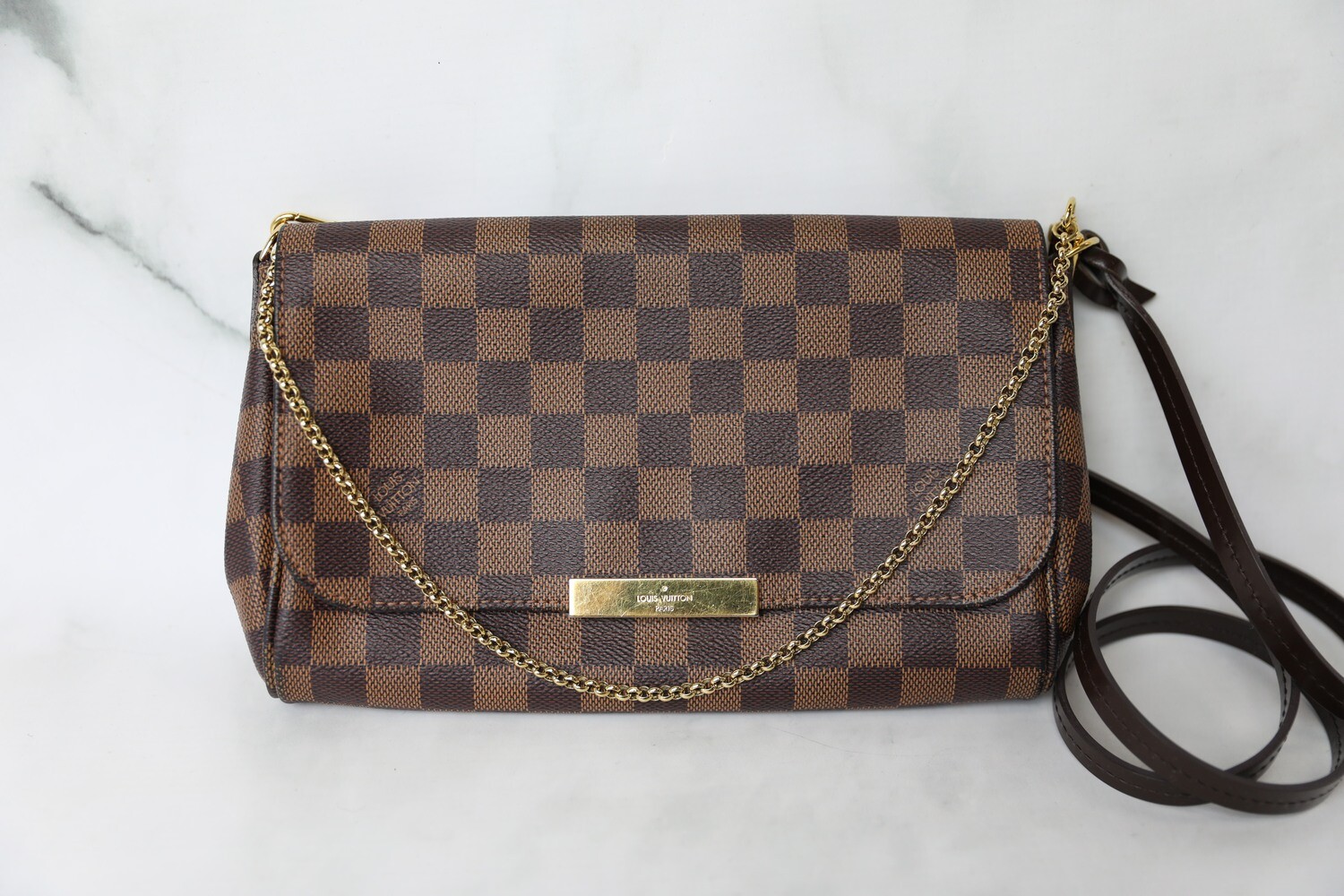 Louis Vuitton Favorite MM, Damier Ebene, Preowned in Box WA001