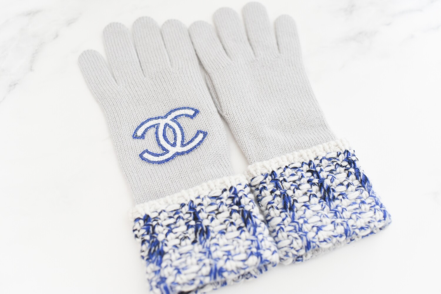 Chanel 100% Cashmere Gloves, Gray and Blue, New in White Box GA001