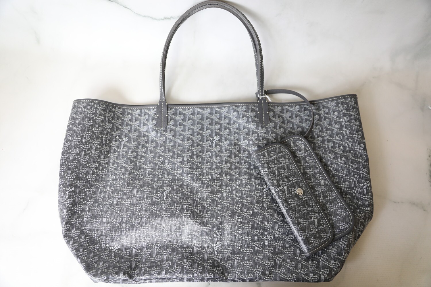 Goyard St. Louis Tote GM, Grey, Preowned in Dustbag WA001