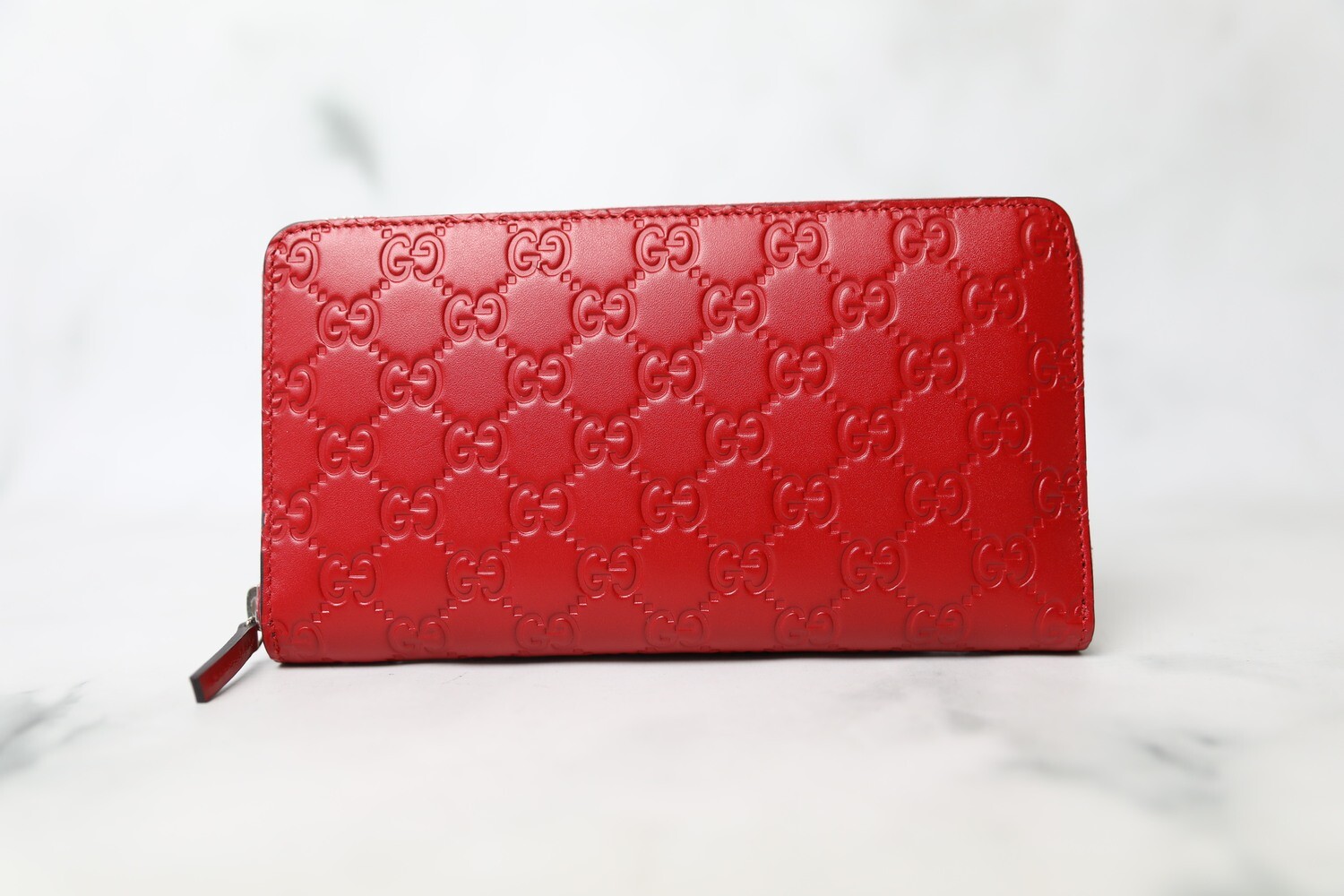 Gucci Guccissima Long Zip Wallet, Red, New in Box WA001