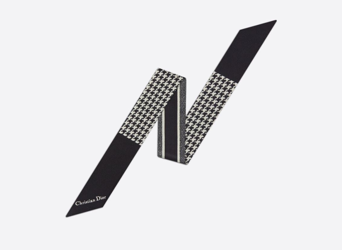Dior Twilly Black and White Silk 30 Montaigne Mitzah Scarf, New in Box GA001