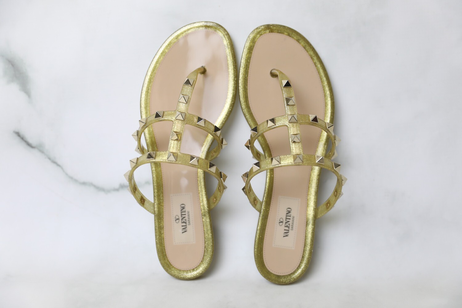 Valentino Shoes Rockstud Flat Sandals, Gold, Size 37, New in Box WA001