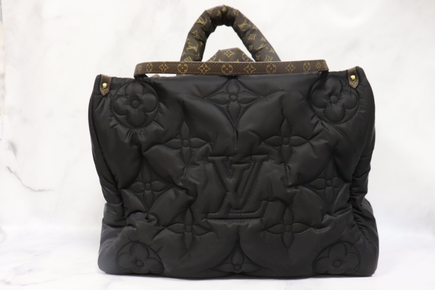 Louis Vuitton Puffy Tote, Black, New in Dustbag